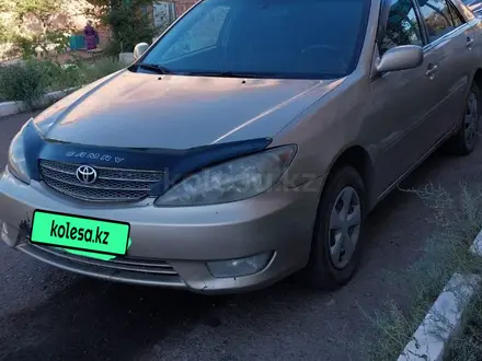 Toyota Camry 2003 года за 4 600 000 тг. в Приозерск – фото 2