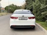 Kia K5 2016 года за 6 000 000 тг. в Алматы – фото 5