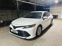 Toyota Camry 2019 года за 13 300 000 тг. в Алматы