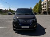 Hyundai Starex 2020 года за 16 700 000 тг. в Алматы – фото 3