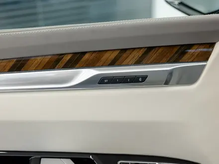 Cadillac Escalade Premium Luxury Platinum 2026 года за 107 180 000 тг. в Астана – фото 25