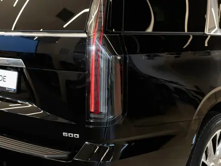 Cadillac Escalade Premium Luxury Platinum 2026 года за 107 180 000 тг. в Астана – фото 47