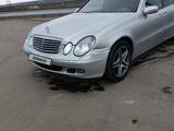 Mercedes-Benz E 240 2002 годаүшін4 300 000 тг. в Петропавловск – фото 4