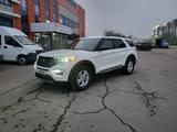 Ford Explorer 2020 года за 18 450 000 тг. в Петропавловск – фото 2