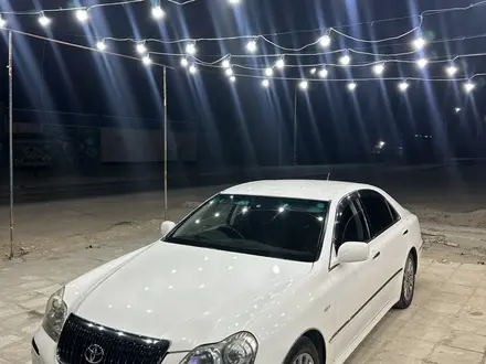 Toyota Crown Majesta 2007 года за 3 800 000 тг. в Жанаозен