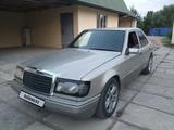 Mercedes-Benz E 230 1991 года за 1 900 000 тг. в Жаркент