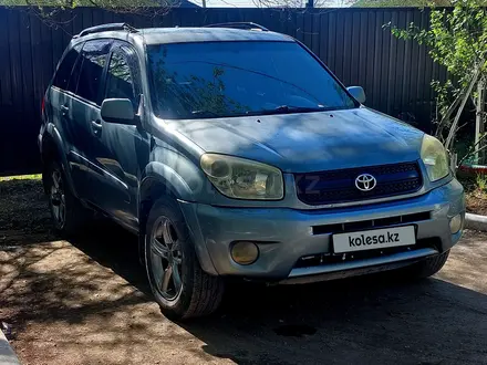 Toyota RAV4 2003 года за 4 850 000 тг. в Актобе – фото 4