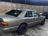 Mercedes-Benz E 280 1991 годаүшін1 450 000 тг. в Алматы – фото 4