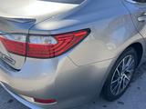 Lexus ES 300h 2015 года за 7 000 000 тг. в Шымкент – фото 4