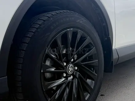 Toyota RAV4 2017 года за 13 500 000 тг. в Усть-Каменогорск – фото 6