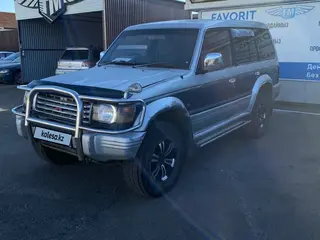 Mitsubishi Pajero, 1992