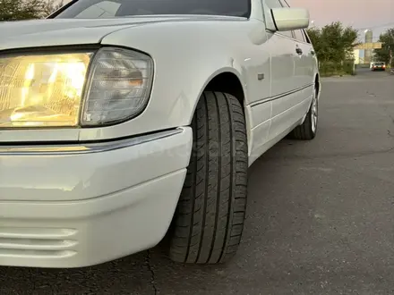 Mercedes-Benz S 320 1996 года за 7 000 000 тг. в Павлодар – фото 15