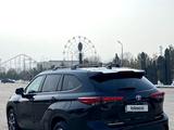 Toyota Highlander 2021 года за 26 500 000 тг. в Шымкент – фото 3