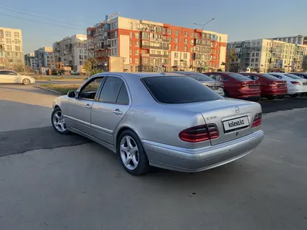 Mercedes-Benz E 320 2001 года за 5 600 000 тг. в Алматы – фото 23