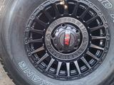 Диски с шинами за 300 000 тг. в Шымкент