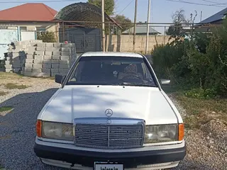 Mercedes-Benz 190