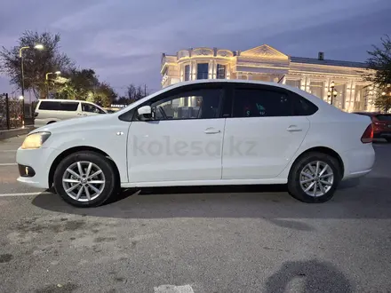 Volkswagen Polo 2015 года за 4 450 000 тг. в Шымкент – фото 2