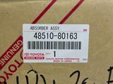 Амортизаторы (ОРИГИНАЛ) на Toyota L/C 105, Hiace, Camry 30, Lexus RX300 за 27 550 тг. в Уральск – фото 2