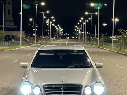 Mercedes-Benz E 230 1996 года за 2 500 000 тг. в Кокшетау – фото 3