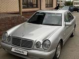 Mercedes-Benz E 230 1996 года за 2 500 000 тг. в Кокшетау