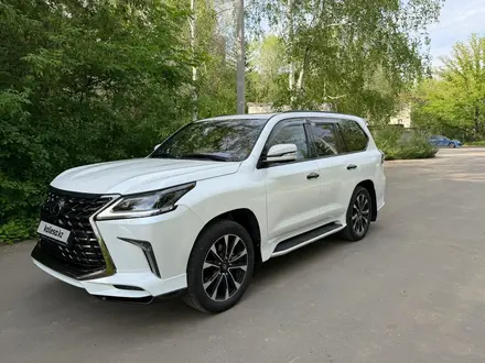Lexus LX 570 2021 года за 51 900 000 тг. в Астана – фото 2