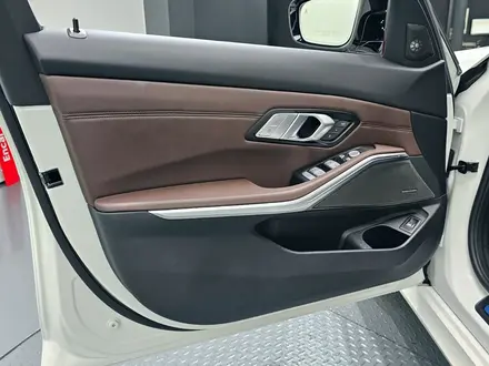 BMW 340 XDrive 3.0 2025 года за 34 500 000 тг. в Астана – фото 30