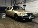 Mercedes-Benz E 230 1988 года за 750 000 тг. в Караганда – фото 3