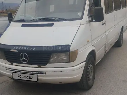 Mercedes-Benz Sprinter 1998 года за 3 000 000 тг. в Туркестан