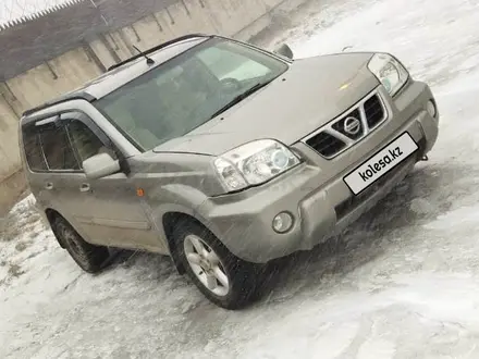 Nissan X-Trail 2002 года за 3 900 000 тг. в Темиртау – фото 2