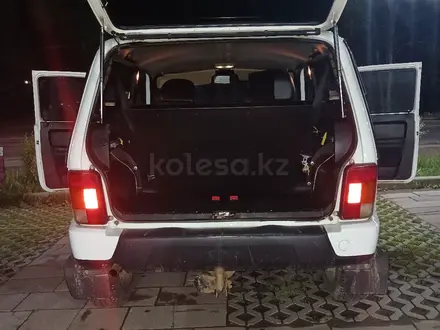 ВАЗ (Lada) Lada 2121 2016 года за 3 500 000 тг. в Алматы – фото 18
