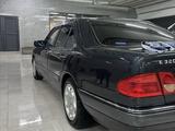 Mercedes-Benz E 320 1998 года за 3 800 000 тг. в Жанаозен – фото 5