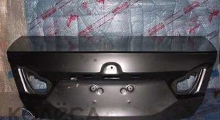 Крышка багажника новая оригинал camry 55үшін7 777 тг. в Караганда