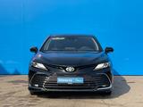 Toyota Camry 2023 года за 15 260 000 тг. в Алматы – фото 2