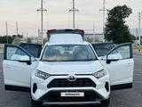 Toyota RAV4 2021 годаүшін15 000 000 тг. в Тараз