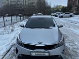 Kia Rio 2021 года за 7 900 000 тг. в Астана