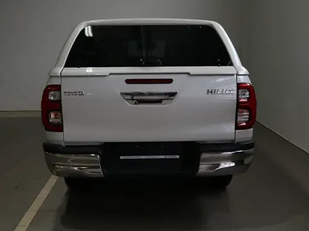 Toyota Hilux Prestige 2023 года за 25 847 500 тг. в Актобе – фото 6