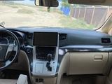 Toyota Alphard 2009 года за 6 200 000 тг. в Атырау – фото 4