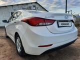 Hyundai Elantra 2014 годаfor6 200 000 тг. в Атырау – фото 3