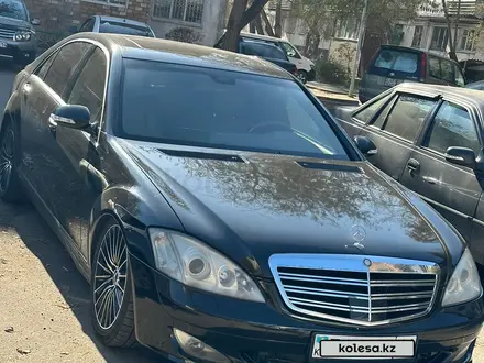 Mercedes-Benz S 500 2006 года за 6 000 000 тг. в Павлодар – фото 4