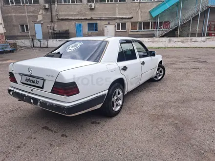 Mercedes-Benz E 230 1992 года за 800 000 тг. в Алматы – фото 2