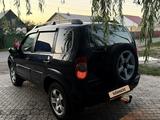 Chevrolet Niva 2010 года за 3 500 000 тг. в Уральск – фото 5
