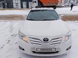 Toyota Camry 2011 годаfor5 300 000 тг. в Актобе – фото 2