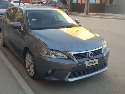 Lexus CT 200h 2015 года за 8 500 000 тг. в Атырау – фото 2