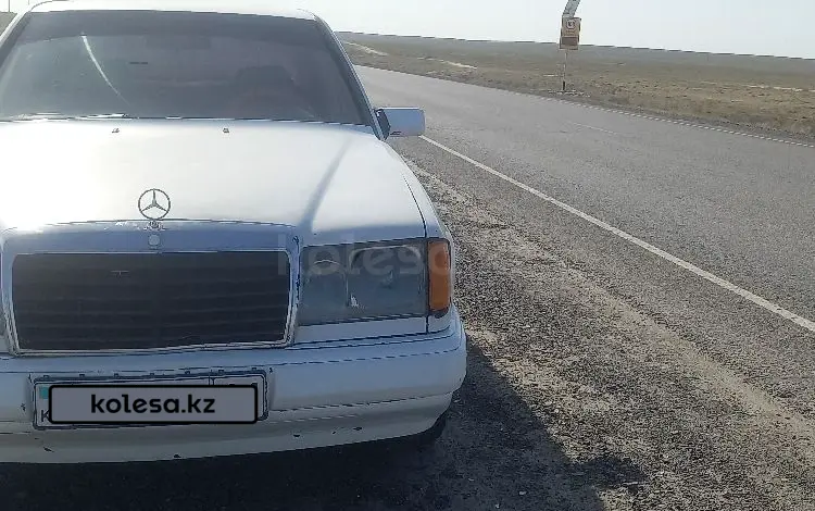 Mercedes-Benz E 200 1989 года за 650 000 тг. в Казалинск