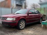 Volkswagen Passat 1997 годаүшін2 450 000 тг. в Актобе