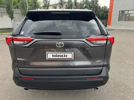 Toyota RAV4 2020 года за 11 500 000 тг. в Караганда – фото 5