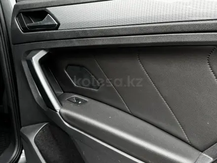 Volkswagen Tiguan 2021 года за 11 000 000 тг. в Алматы – фото 13