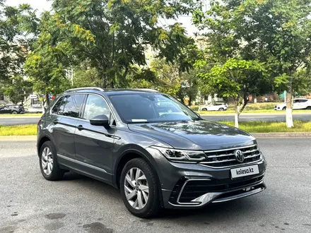 Volkswagen Tiguan 2021 года за 11 000 000 тг. в Алматы