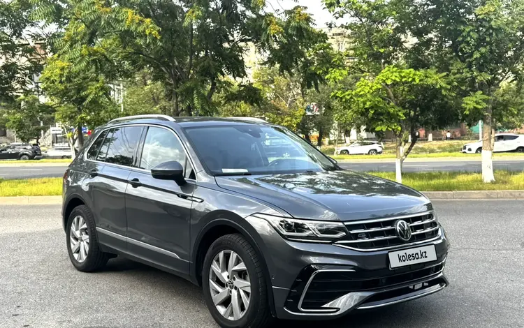 Volkswagen Tiguan 2021 года за 11 000 000 тг. в Алматы
