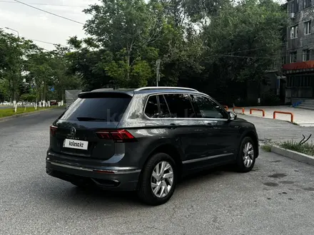 Volkswagen Tiguan 2021 года за 11 000 000 тг. в Алматы – фото 6